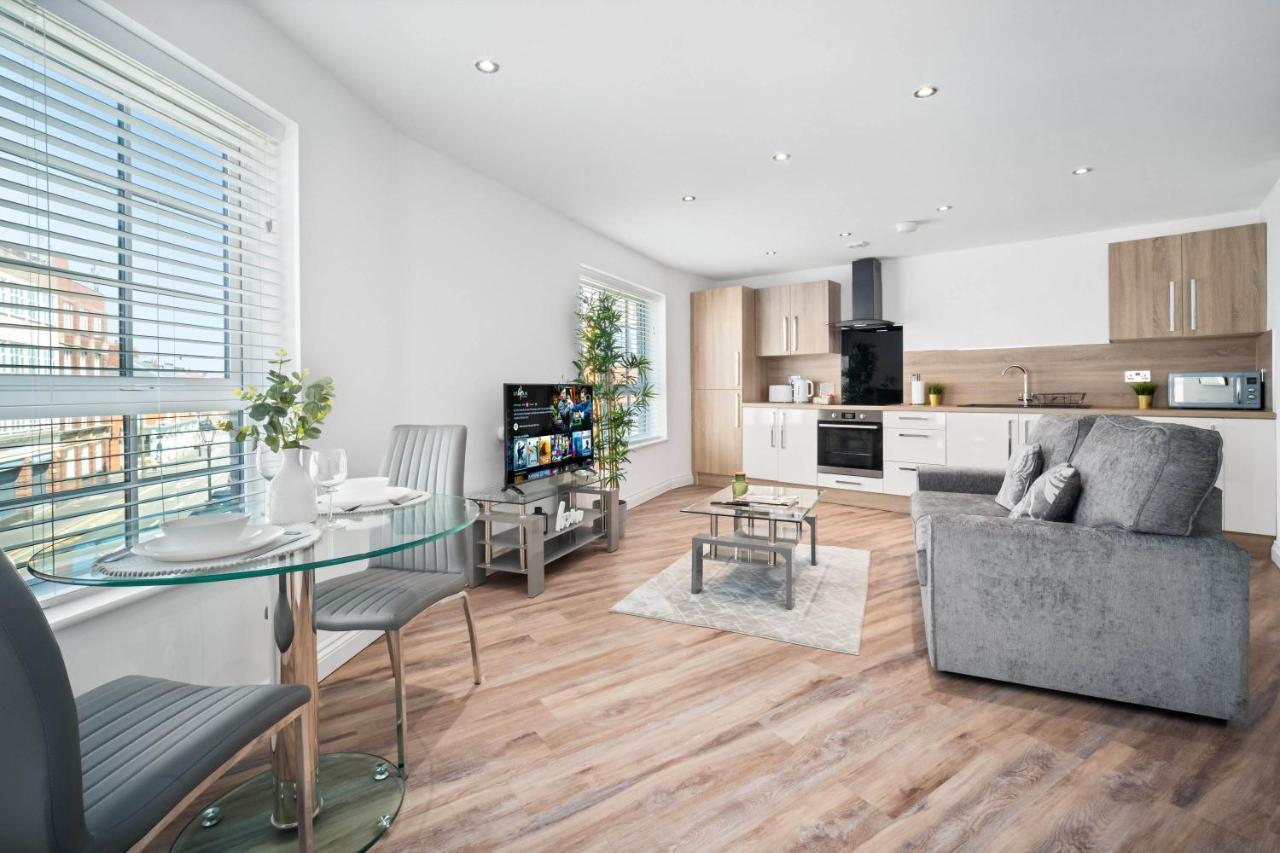 Birmingham City Centre - New Apartment - Smart Tv - Wifi - Intercom - Top Rated Εξωτερικό φωτογραφία