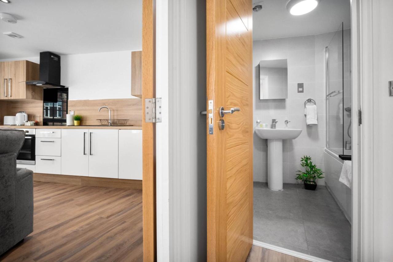 Birmingham City Centre - New Apartment - Smart Tv - Wifi - Intercom - Top Rated Εξωτερικό φωτογραφία